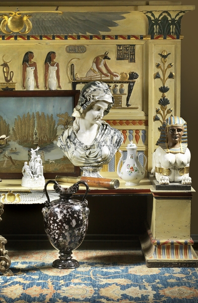 Mobili Oggetti D'arte e Arredi dal XVIII al XX Secolo